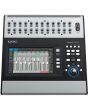 QSC TouchMix-30 Pro Digitale mixer 32-Channel Professional Digital Mixer